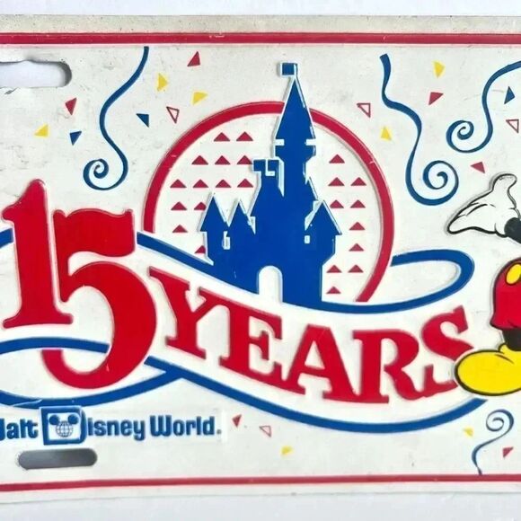 Vtng  Walt Disney World 15 Yrs  Mickey Mouse Metal Raised Graphics License Plate - Picture 4 of 5